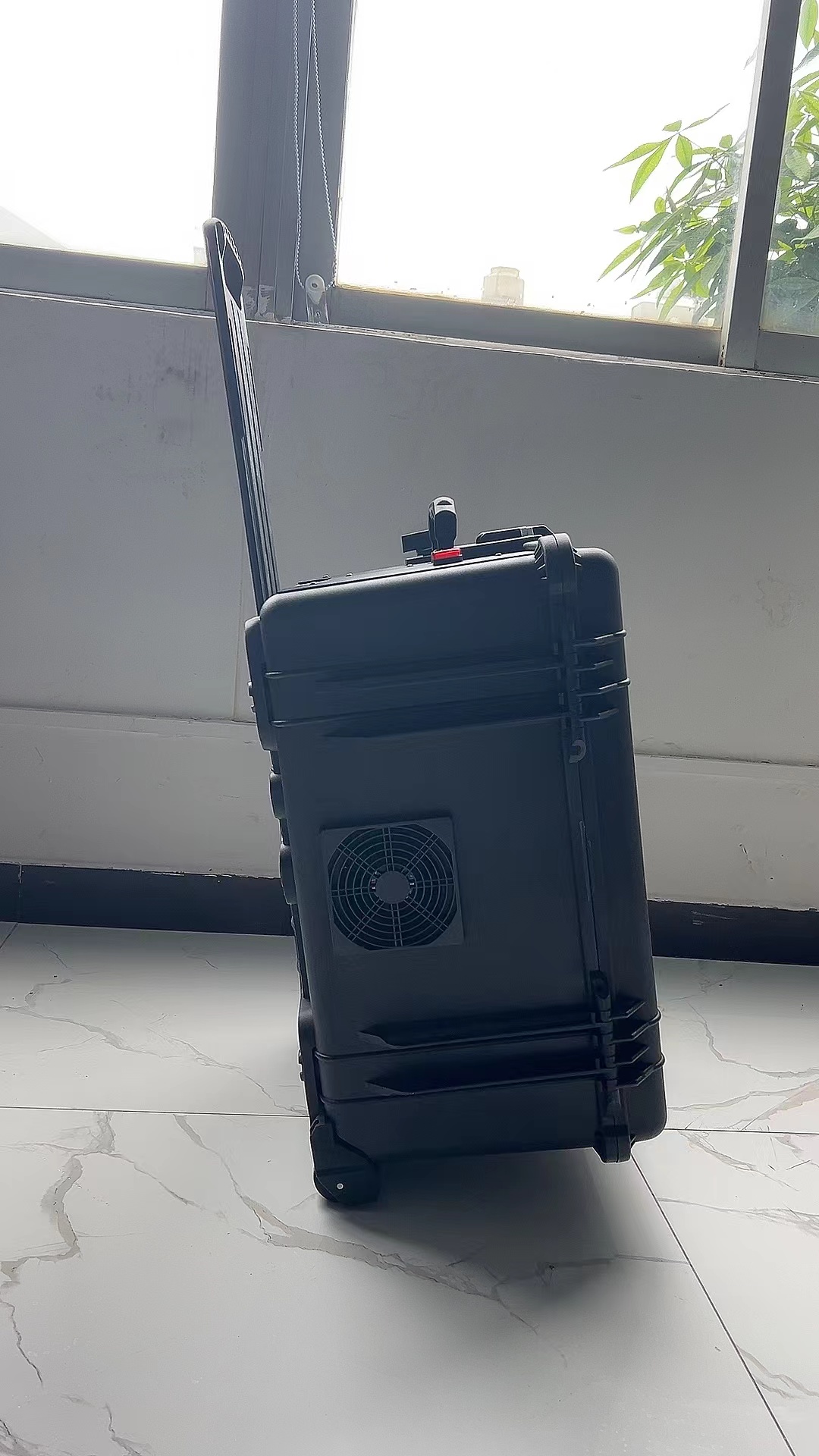 青田手拉箱型移动通信干扰器